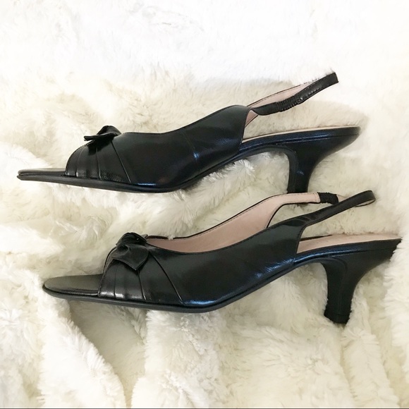 franco sarto kitten heel pumps